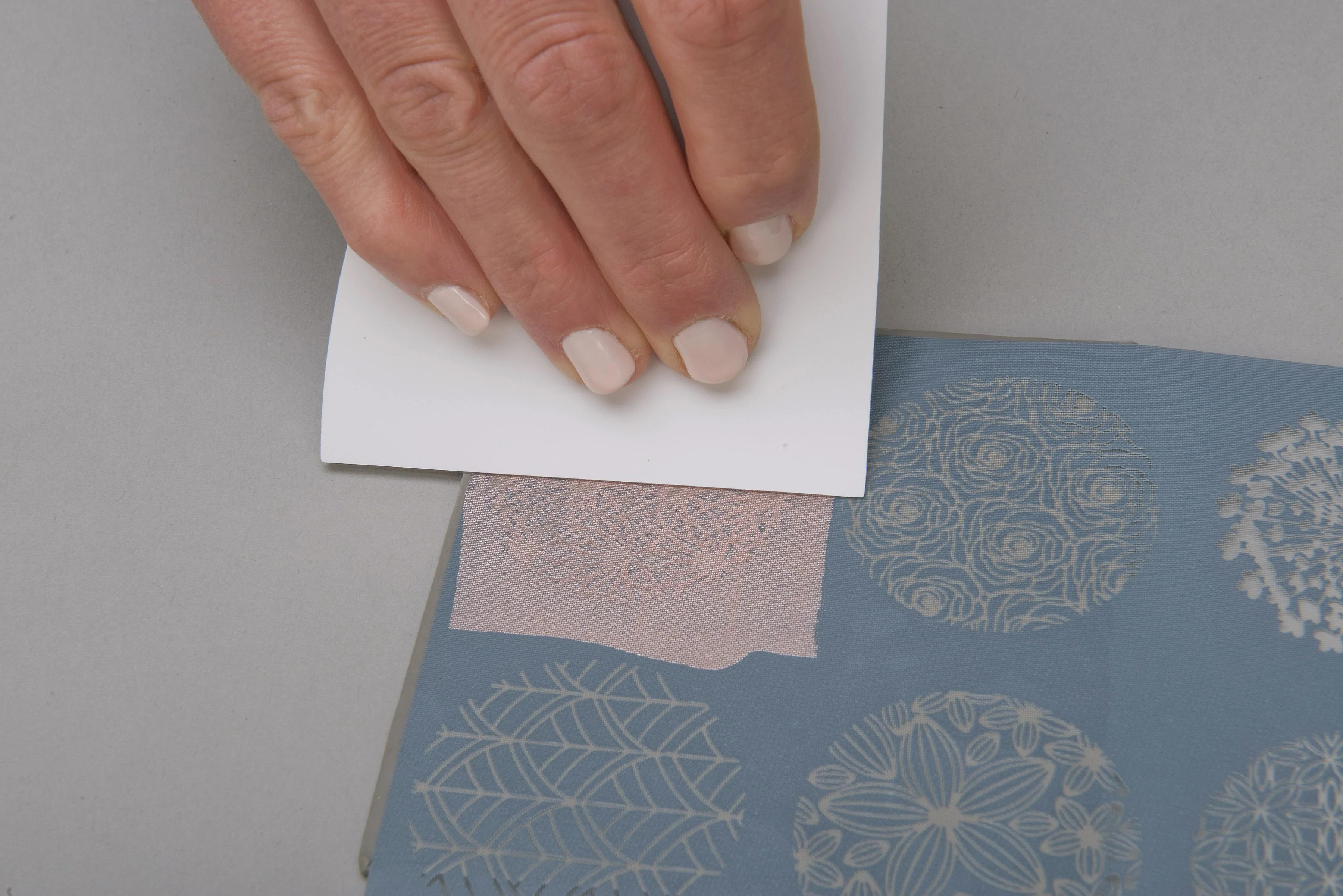 Sculpey Tools™ Floral Silk Screens - Image 6