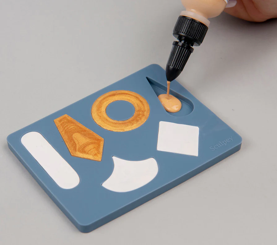 Sculpey Tools™ Oven-Safe Molds: Geometric Jewelry Mold - Image 4
