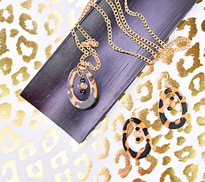 Liquid Sculpey® Faux Tortoiseshell Loops
