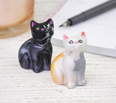 Liquid Sculpey® & Alumilite Make Your Own Mold Project