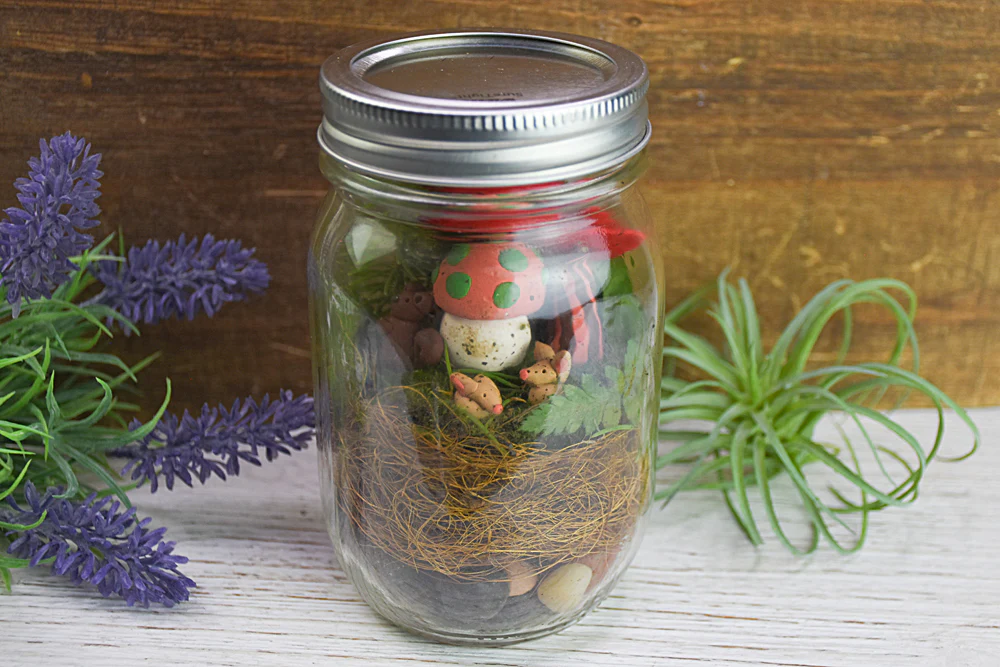 Sculpey III® Mini Fairy Garden Terrarium
