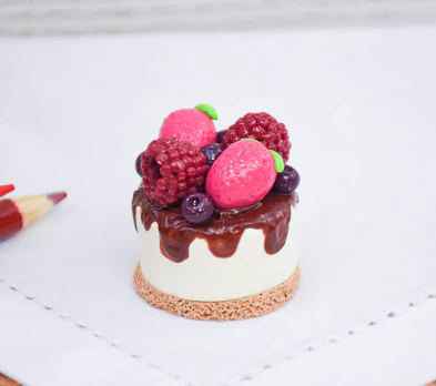 Sculpey III Miniature Cheesecake Figurine